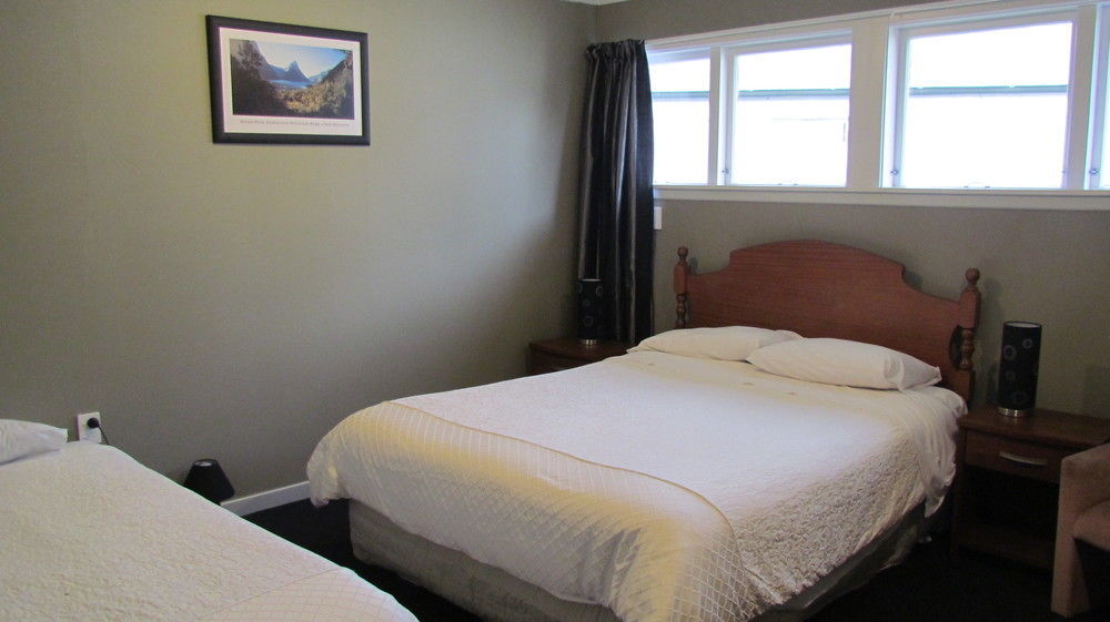 Birchwood Cottages Te Anau Zewnętrze zdjęcie