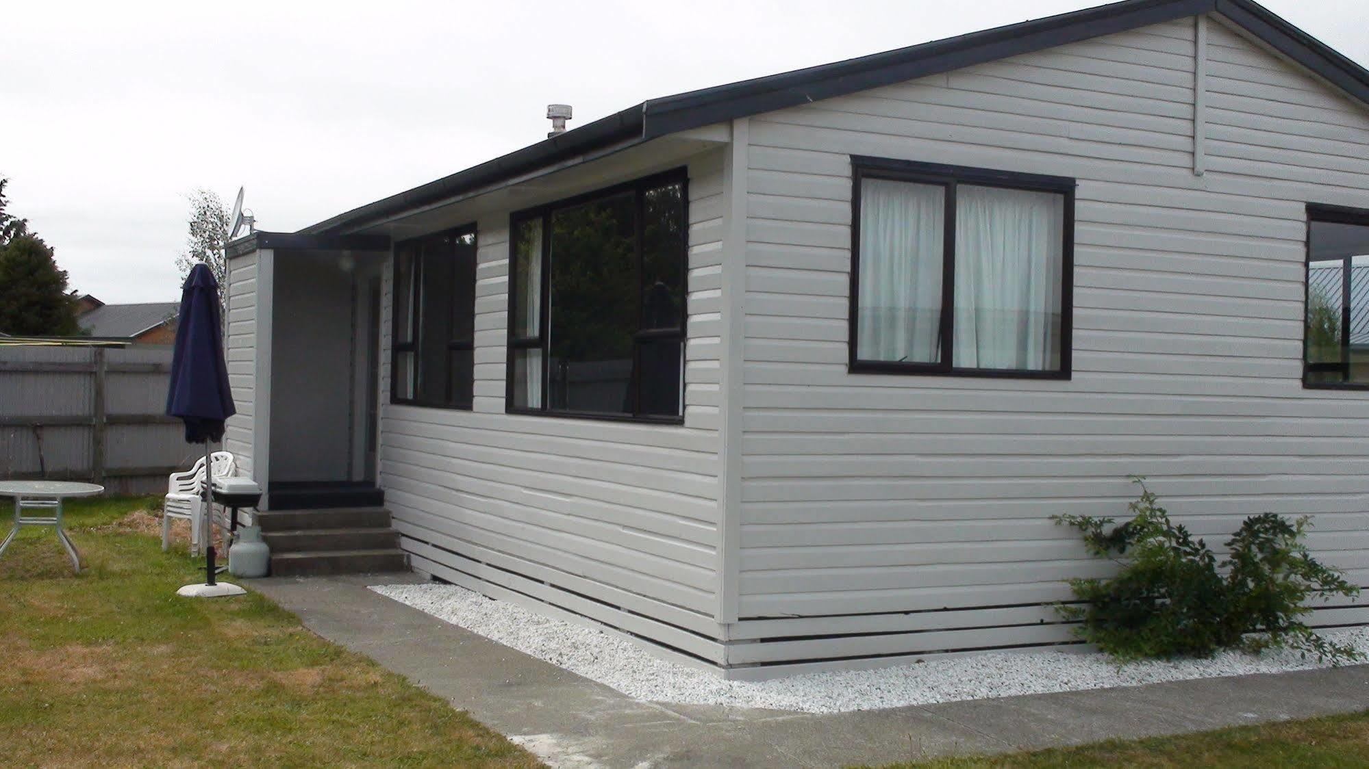Birchwood Cottages Te Anau Zewnętrze zdjęcie