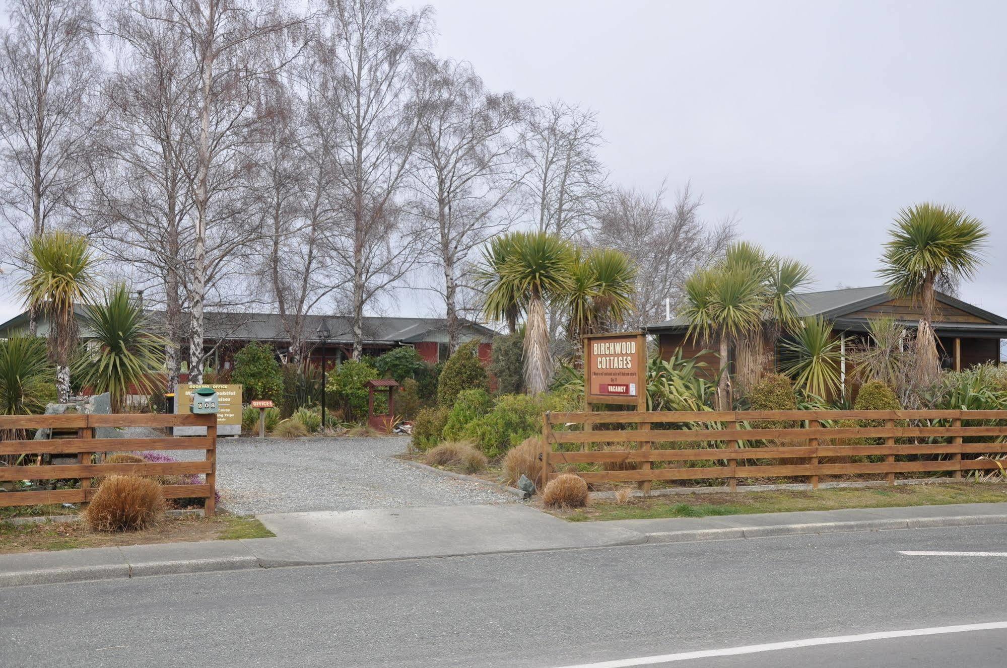 Birchwood Cottages Te Anau Zewnętrze zdjęcie